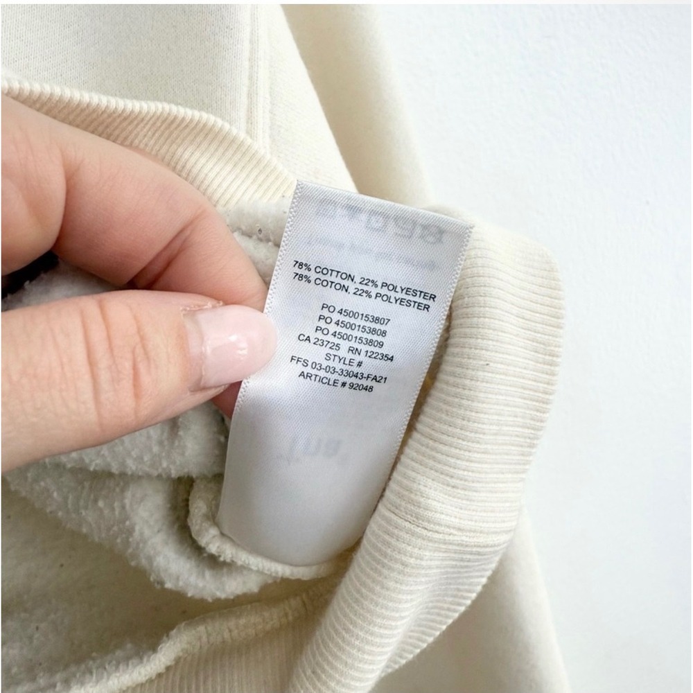 Aritzia TNA Cozy Fleece Cropped Half Zip Sweatshirt Cream Beige Small - Picture 6 of 6